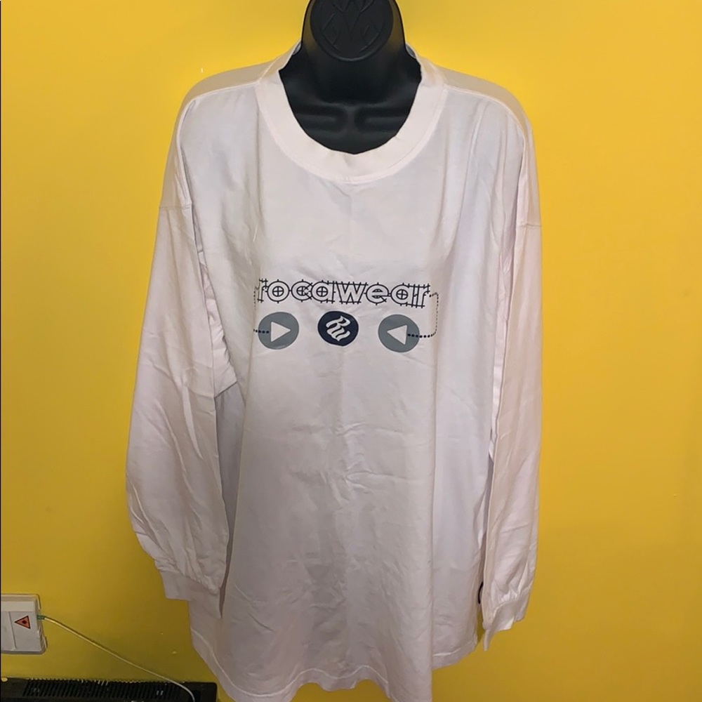 White long sleeve Rockawear tee shirt